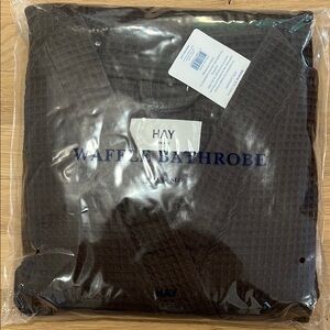 HAY Waffle Bathrobe - Black